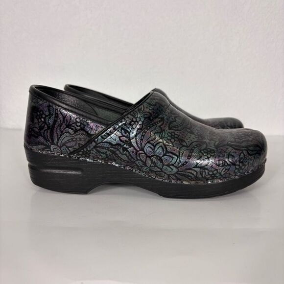 Dansko Blue & Purple Metallic Iridescent Mosaic Clog Shoes with Tropical Leaf Pr - Picture 5 of 10